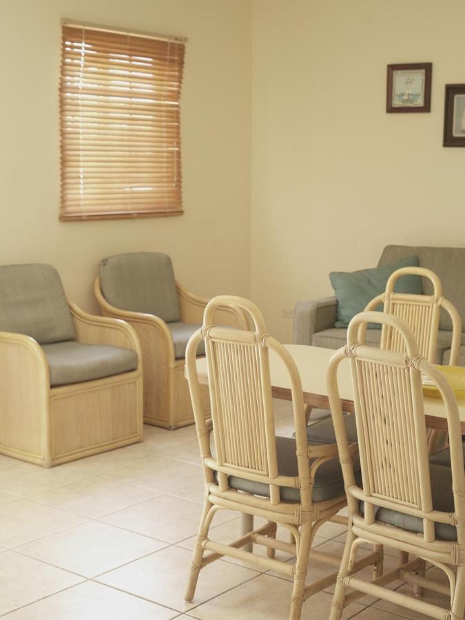 Aruba Tropic Apartments Noord Bagian luar foto
