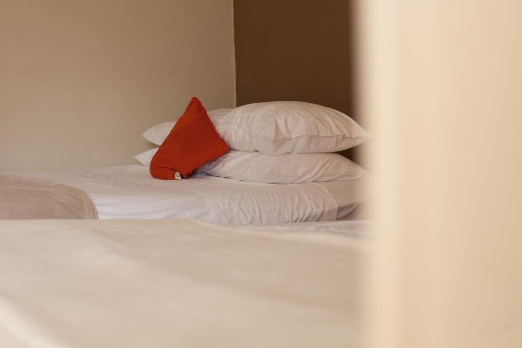 Aruba Tropic Apartments Noord Bagian luar foto